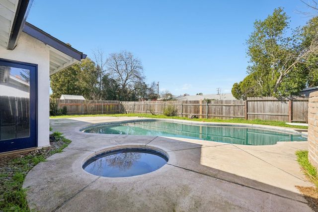 10745 Pedro Way, Rancho Cordova, CA 95670