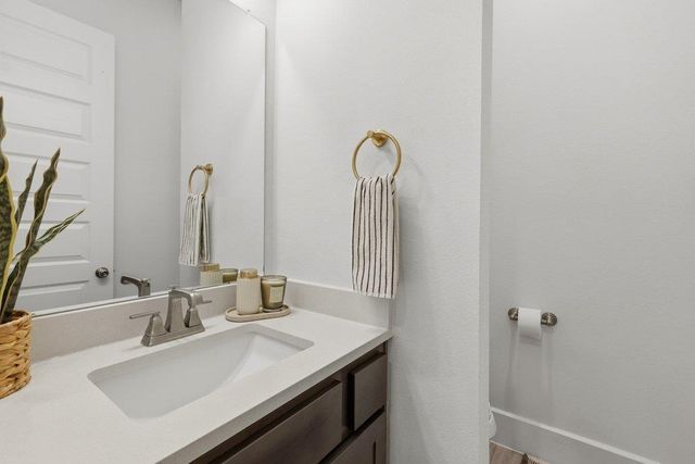 5824 Antelope Well LN, Austin, TX 78738