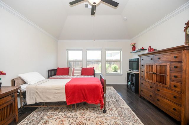 1038 Warm Summer Drive, Richmond, TX 77406