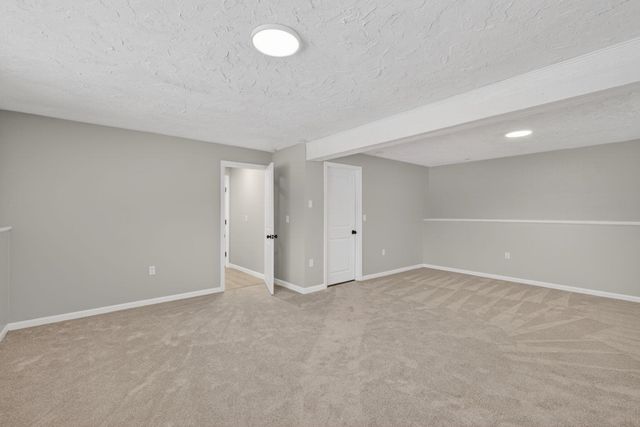 5 Heron Drive, Londonderry, NH 03053