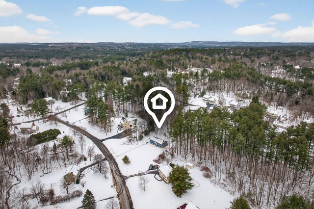 5 Heron Drive, Londonderry, NH 03053