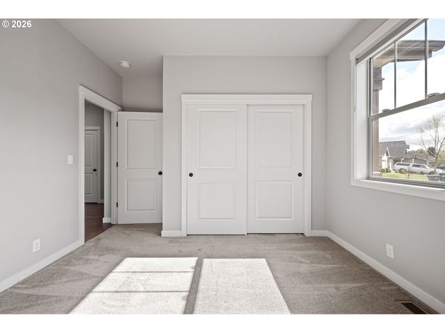 51 GRIZZLY Ave, Eugene, OR 97404