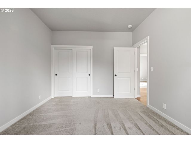 51 GRIZZLY Ave, Eugene, OR 97404