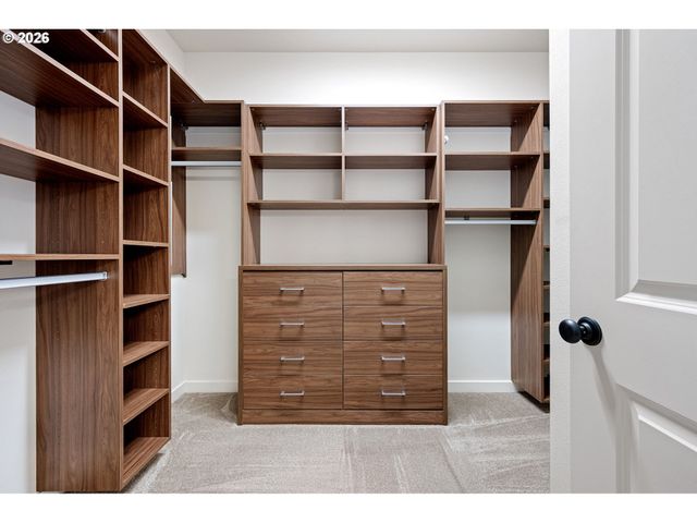 51 GRIZZLY Ave, Eugene, OR 97404