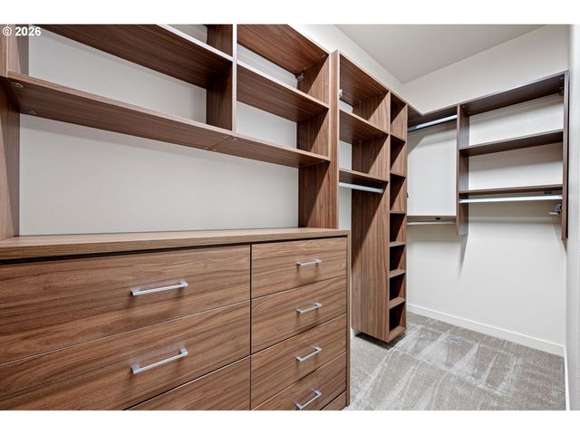 51 GRIZZLY Ave, Eugene, OR 97404