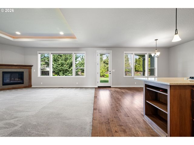 51 GRIZZLY Ave, Eugene, OR 97404