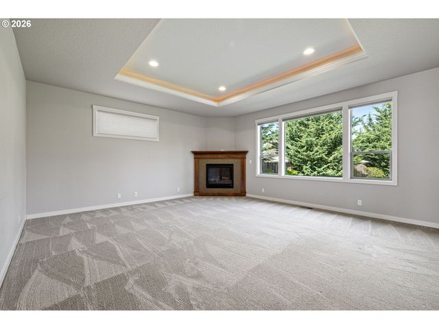 51 GRIZZLY Ave, Eugene, OR 97404