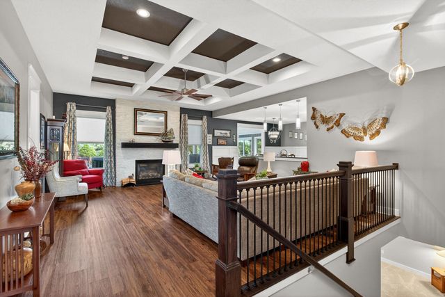 6234 Whispering Hill Court, Bettendorf, IA 52722