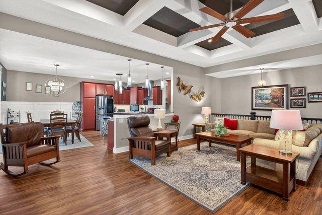 6234 Whispering Hill Court, Bettendorf, IA 52722