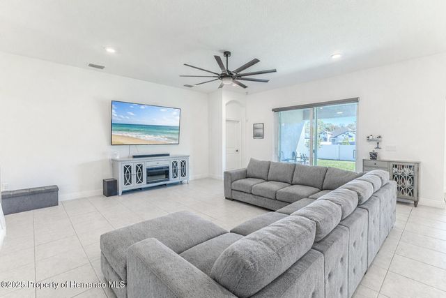 1252 Kelsa Anne Drive, Spring Hill, FL 34609