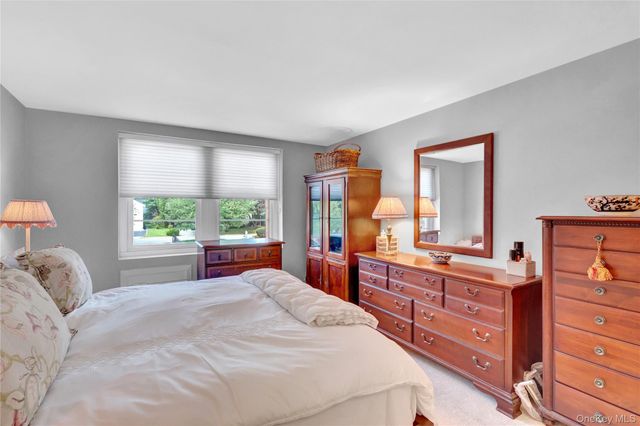101 2nd Street B11, Garden City, NY 11530