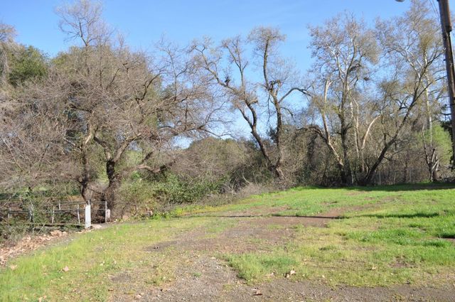 20300 Almaden Road, San Jose, CA 95120