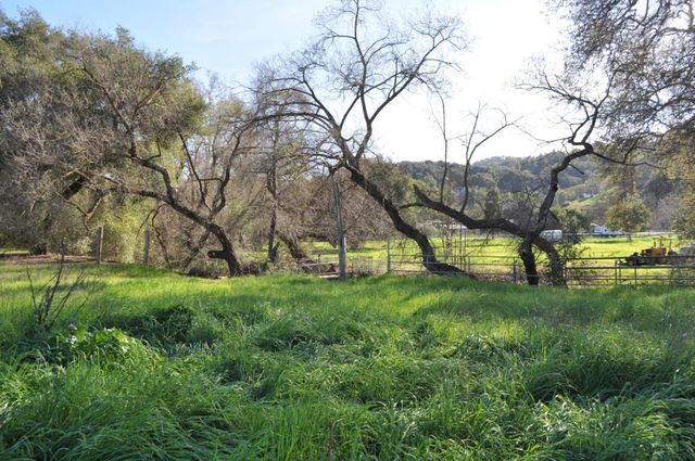 20300 Almaden Road, San Jose, CA 95120