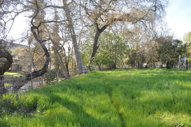 20300 Almaden Road, San Jose, CA 95120