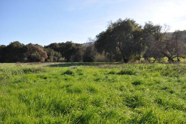 20300 Almaden Road, San Jose, CA 95120