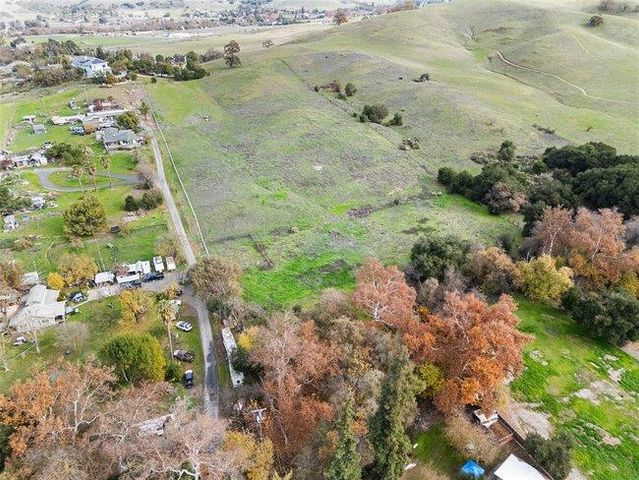 20300 Almaden Road, San Jose, CA 95120