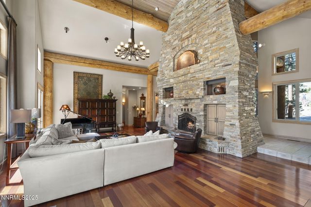 1690 Green Ash Drive, Reno, NV 89511