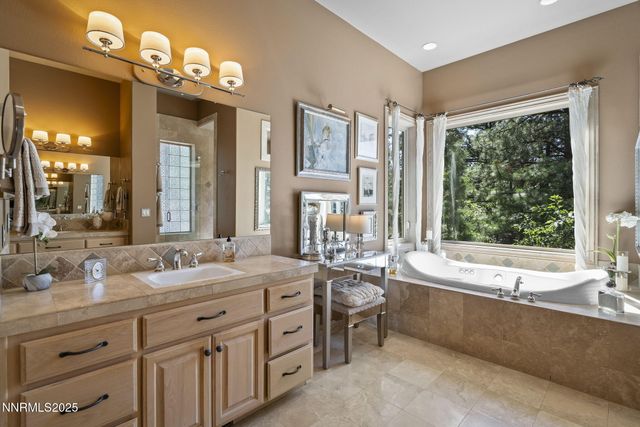 1690 Green Ash Drive, Reno, NV 89511