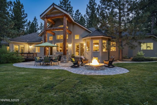 1690 Green Ash Drive, Reno, NV 89511