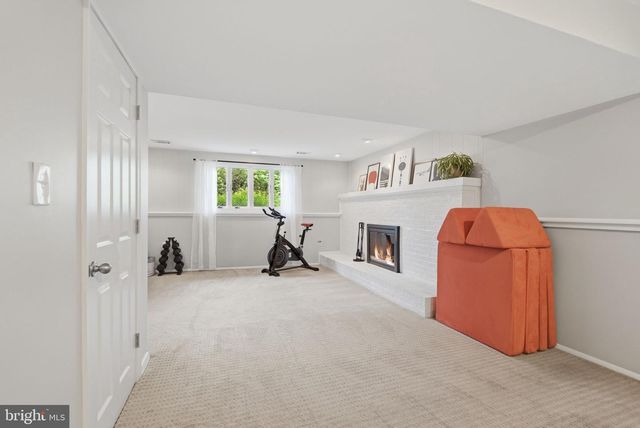 5917 BEECH TREE DR, Alexandria, VA 22310