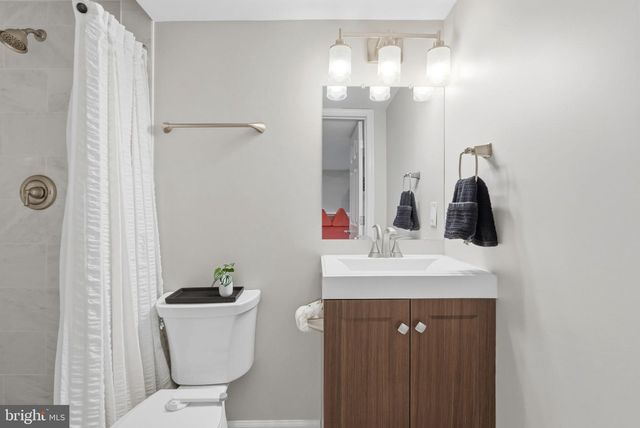 5917 BEECH TREE DR, Alexandria, VA 22310