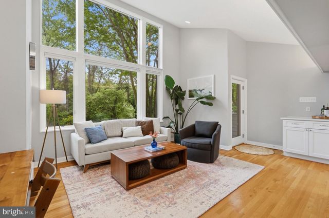 5917 BEECH TREE DR, Alexandria, VA 22310