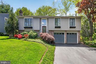 5917 BEECH TREE DR, Alexandria, VA 22310