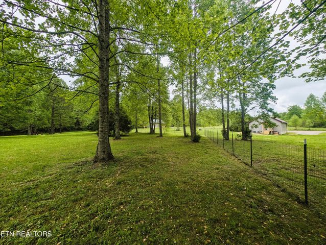 1169 Terry Lane, Jamestown, TN 38556
