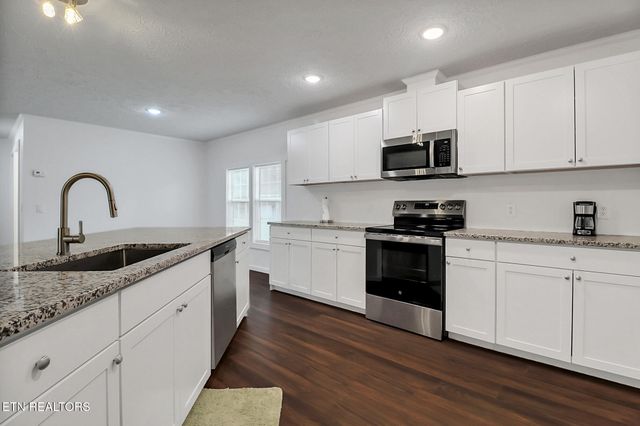 1169 Terry Lane, Jamestown, TN 38556