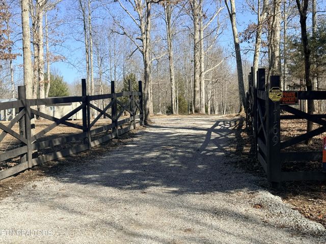 1169 Terry Lane, Jamestown, TN 38556