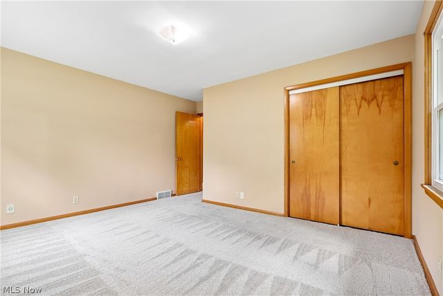 15186 Drake Road, Strongsville, OH 44136