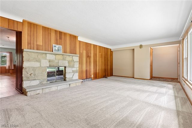 15186 Drake Road, Strongsville, OH 44136
