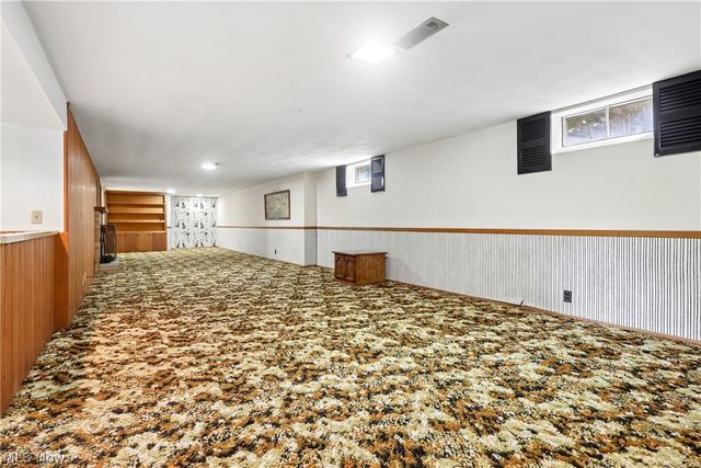 15186 Drake Road, Strongsville, OH 44136