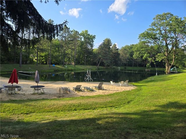 15186 Drake Road, Strongsville, OH 44136
