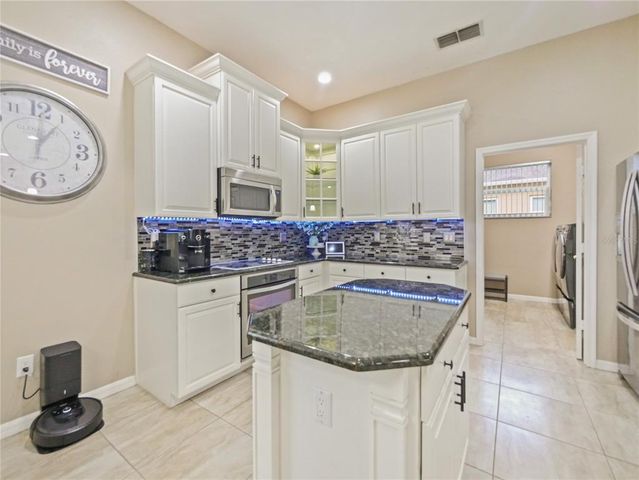 1126 SHADOWBROOK TRAIL, Winter Springs, FL 32708