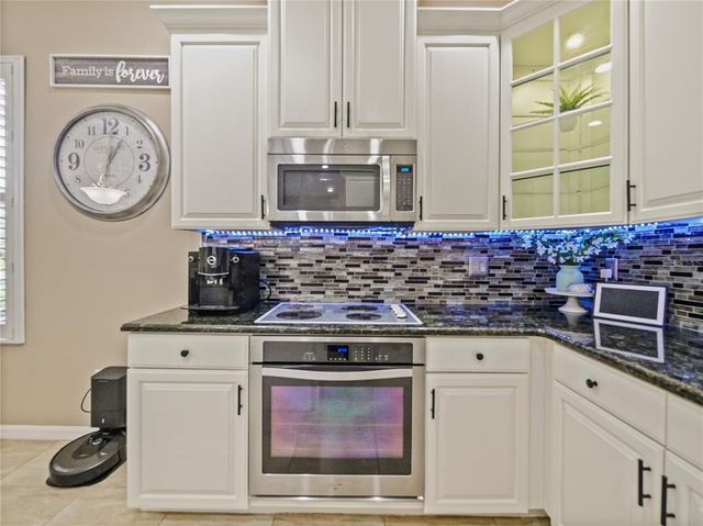 1126 SHADOWBROOK TRAIL, Winter Springs, FL 32708