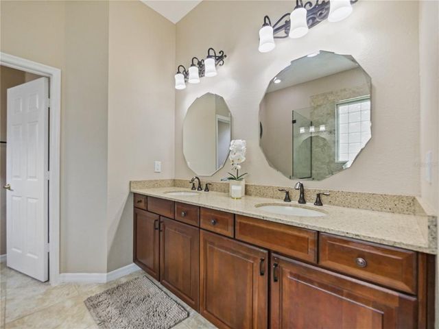 1126 SHADOWBROOK TRAIL, Winter Springs, FL 32708