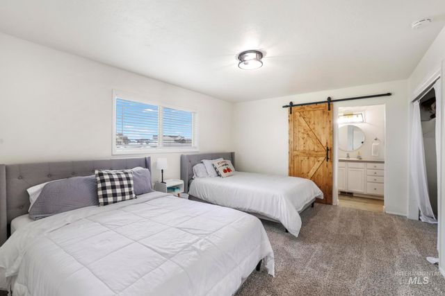 4095 N 2300 E, Filer, ID 83328