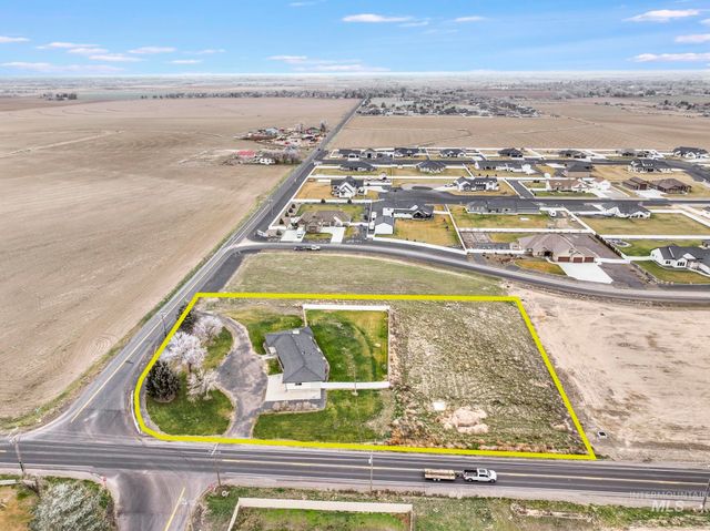 4095 N 2300 E, Filer, ID 83328