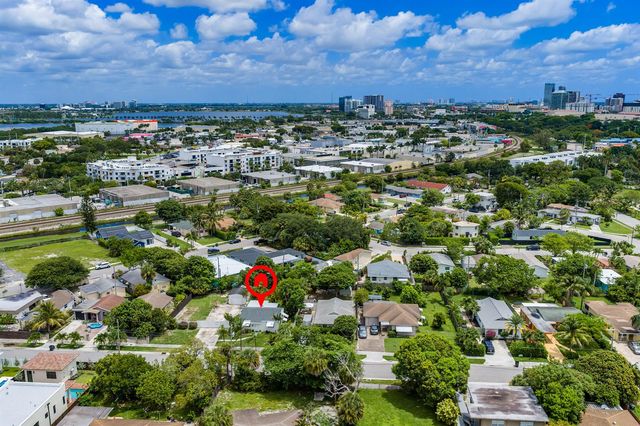 1007 Charles Street, West Palm Beach, FL 33401