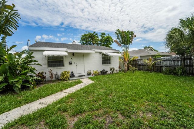 1007 Charles Street, West Palm Beach, FL 33401