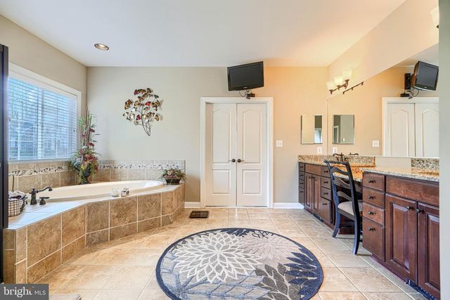 1319 MARTIN MEADOWS DR, Fallston, MD 21047