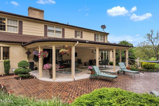 160 Fairway Drive, Abingdon, VA 24211