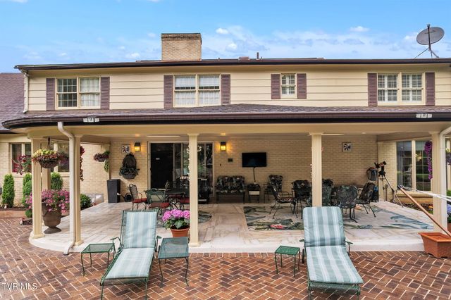 160 Fairway Drive, Abingdon, VA 24211