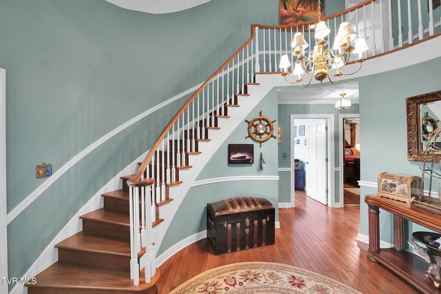 160 Fairway Drive, Abingdon, VA 24211