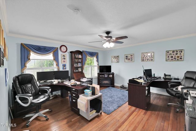 160 Fairway Drive, Abingdon, VA 24211