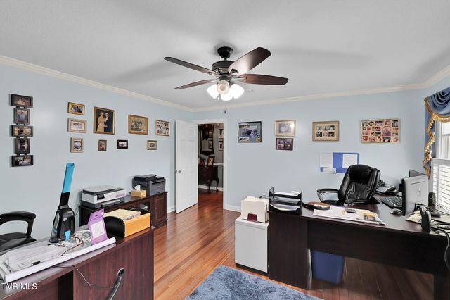 160 Fairway Drive, Abingdon, VA 24211