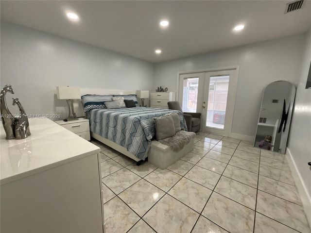 1905 SW 100th Avenue, Miramar, FL 33025