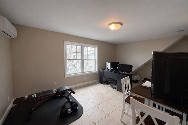 57 Summit Ave, Swansea, MA 02777