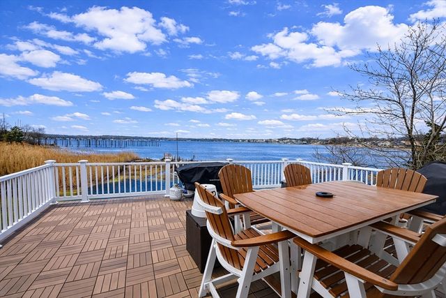57 Summit Ave, Swansea, MA 02777